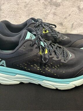 Hoka One One Challenger ATR 6. Women’s Navy & Teal Running Shoes Size 12B